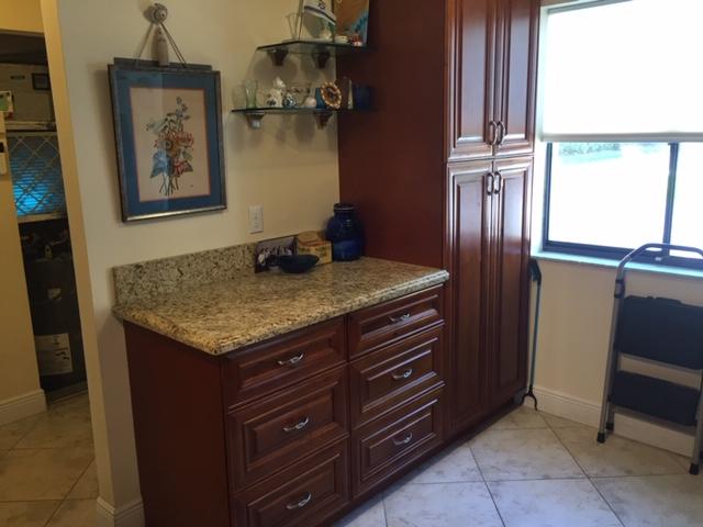 22065 Las Brisas Circle, Unit 407 Boca Raton, FL 33433 - Photo 5 of 13 kitchen 3