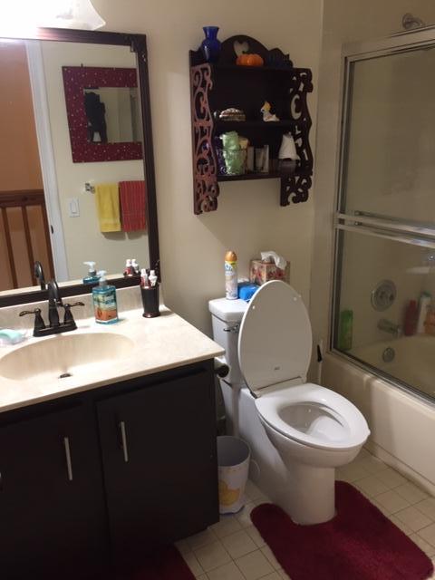 22065 Las Brisas Circle, Unit 407 Boca Raton, FL 33433 - Photo 9 of 13 2nd bath