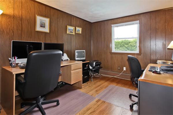 32 Crest Road Framingham, MA 01702 - Photo 22 of 25 Gallery Image 22