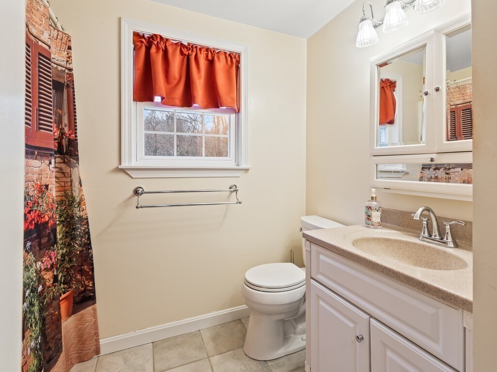 5 Shearson Drive Shrewsbury, MA 01545 - Photo 26 of 41