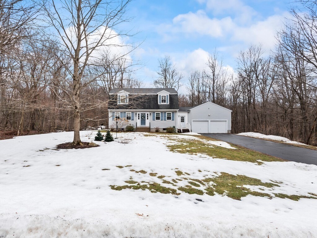 5 Shearson Drive Shrewsbury, MA 01545 - Photo 3 of 41