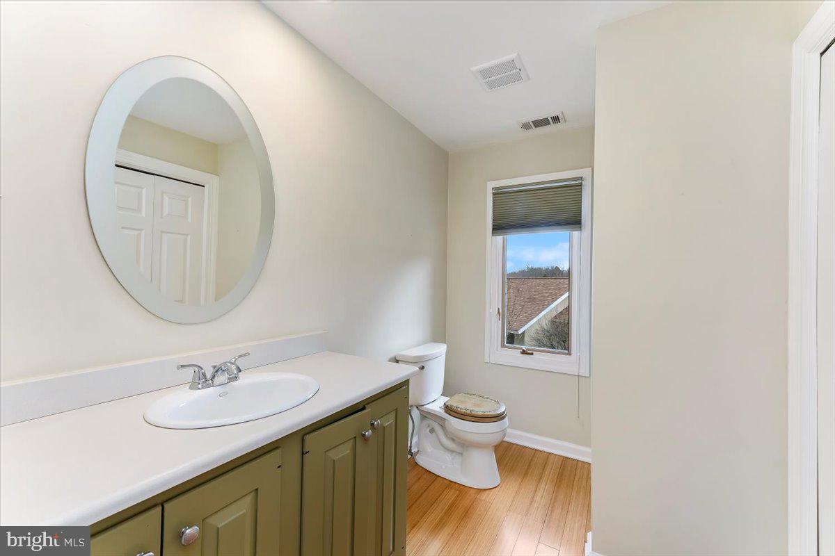 6 Ringfield Road, Unit B3 Chadds Ford, PA 19317 - Photo 33 of 50 Full Hall Bath