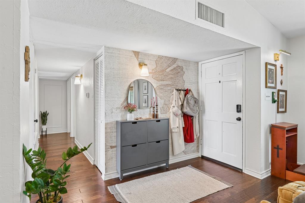 526 Shadowcrest Lane Coppell, TX 75019 - Photo 6 of 40