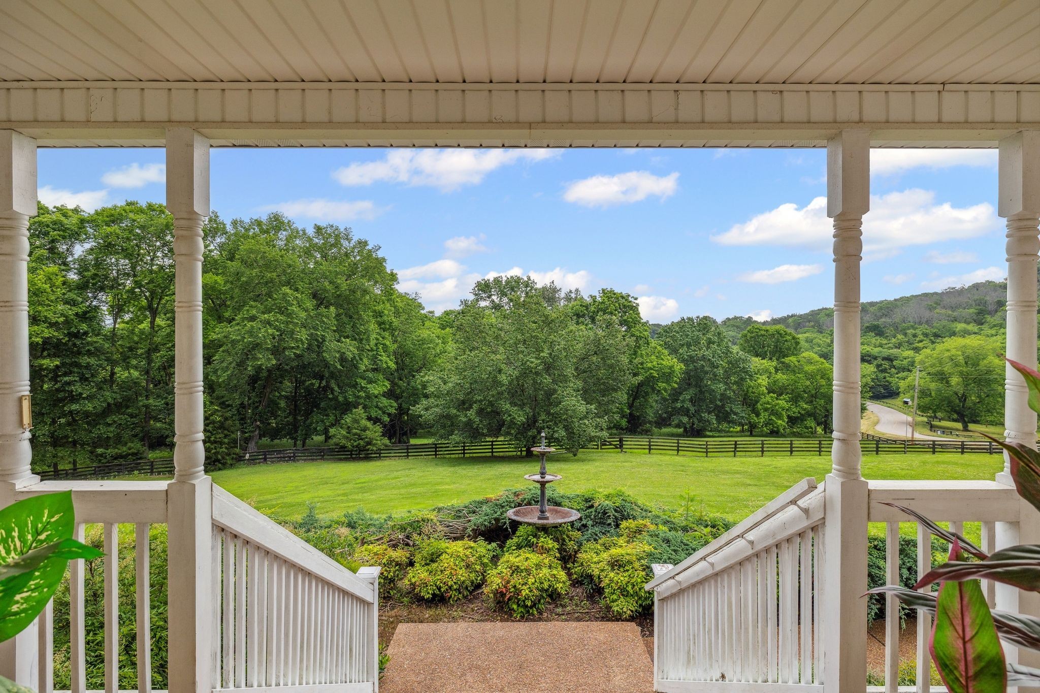 6873 Giles Hill Road College Grove, TN 37046 - Photo 2 of 14