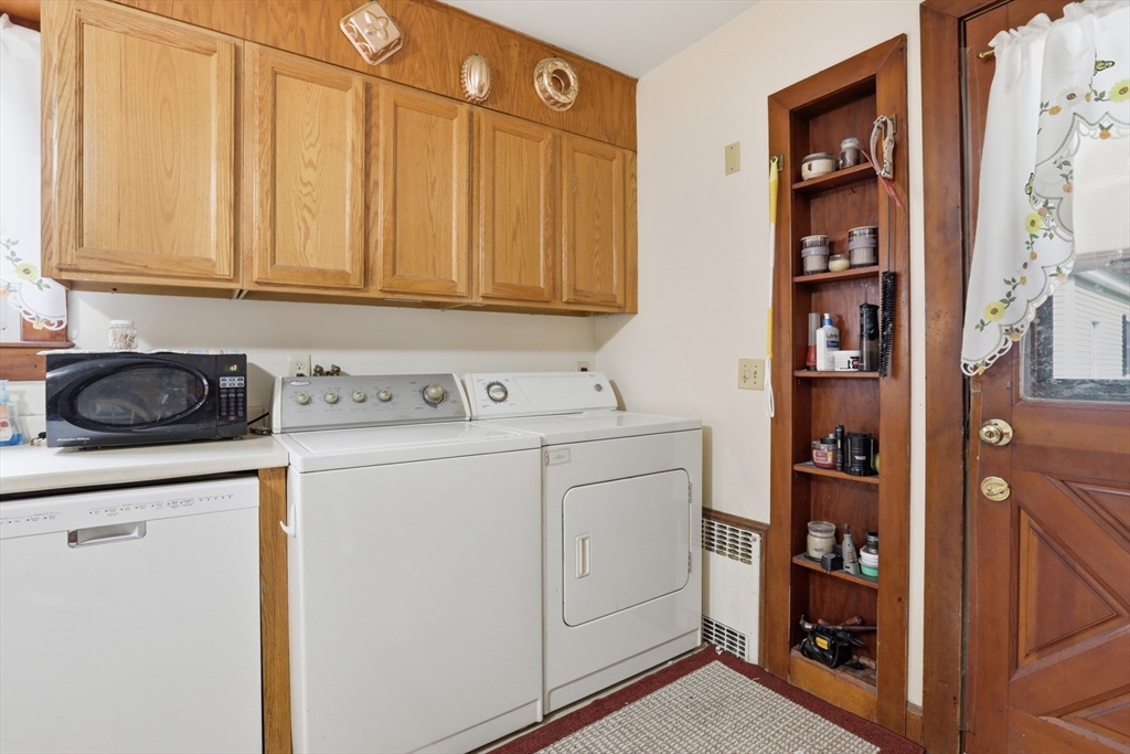 115 Ashby State Road Fitchburg, MA 01420 - Photo 16 of 31