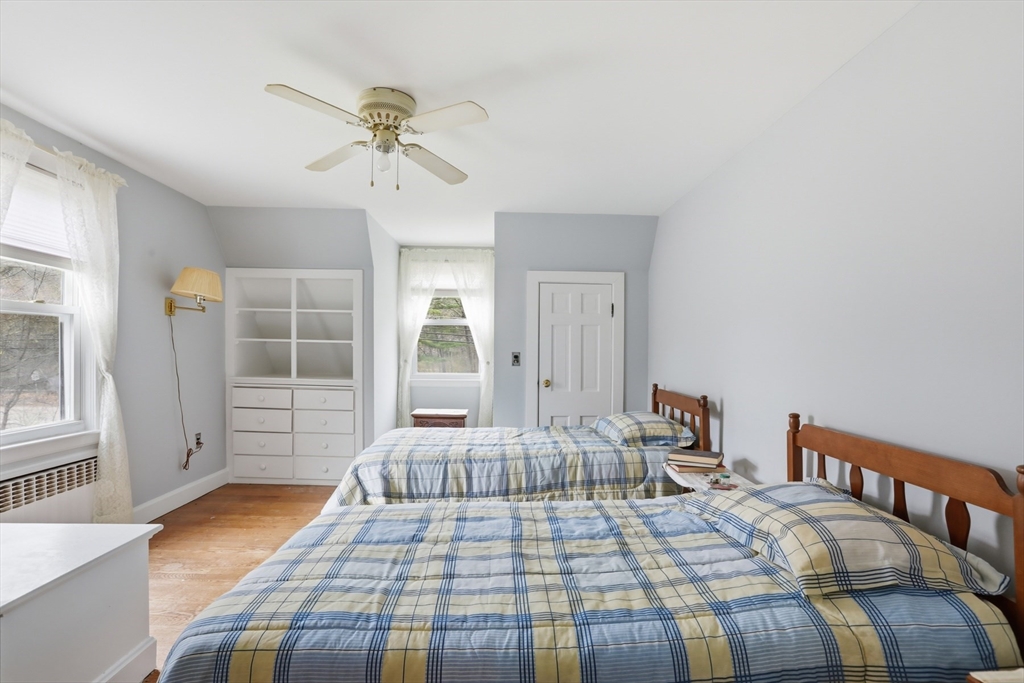 115 Ashby State Road Fitchburg, MA 01420 - Photo 21 of 31
