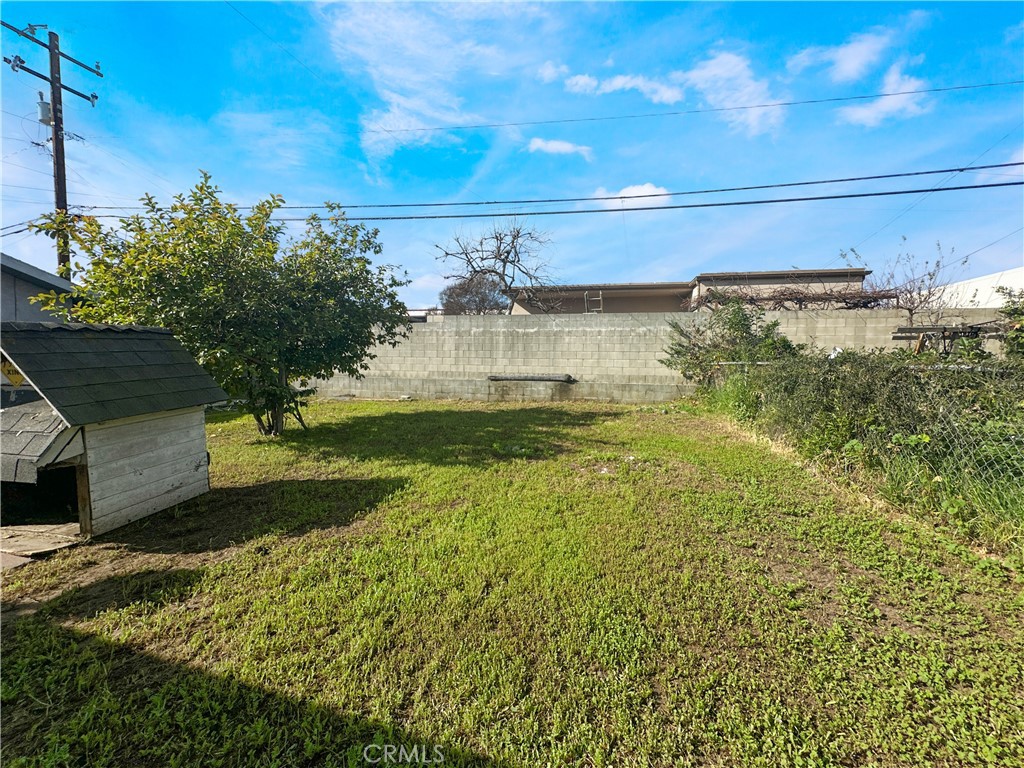 209 Elm Street Alhambra, CA 91801 - Photo 16 of 17 a view of a yard with an outdoor space