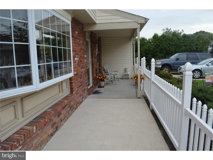 62 Hartford Road Sewell, NJ 08080 - Photo 4 of 25 Gallery Image 4