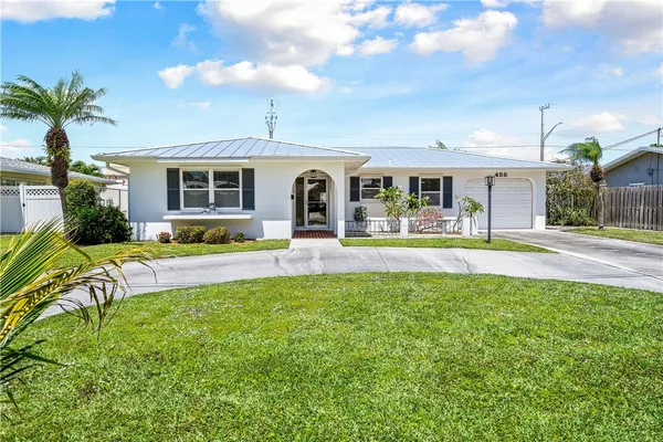 $2,000 | 456 19th Place, Vero Beach, FL 32960