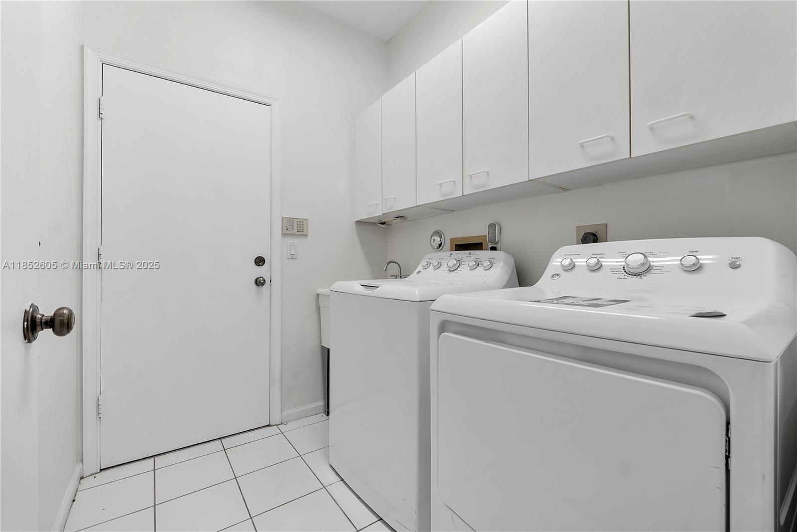 2449 Northwest 64th Street Boca Raton, FL 33496 - Photo 15 of 50