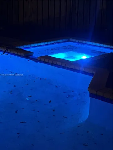 a view of a park with porch