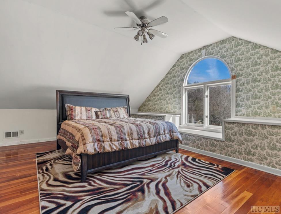 72 Allman Road Sylva, NC 28779 - Photo 16 of 17 Gallery Image 16