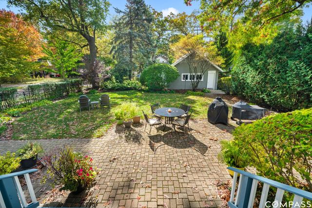 $1,445,000 | 901 Greenwood Avenue, Wilmette, IL 60091