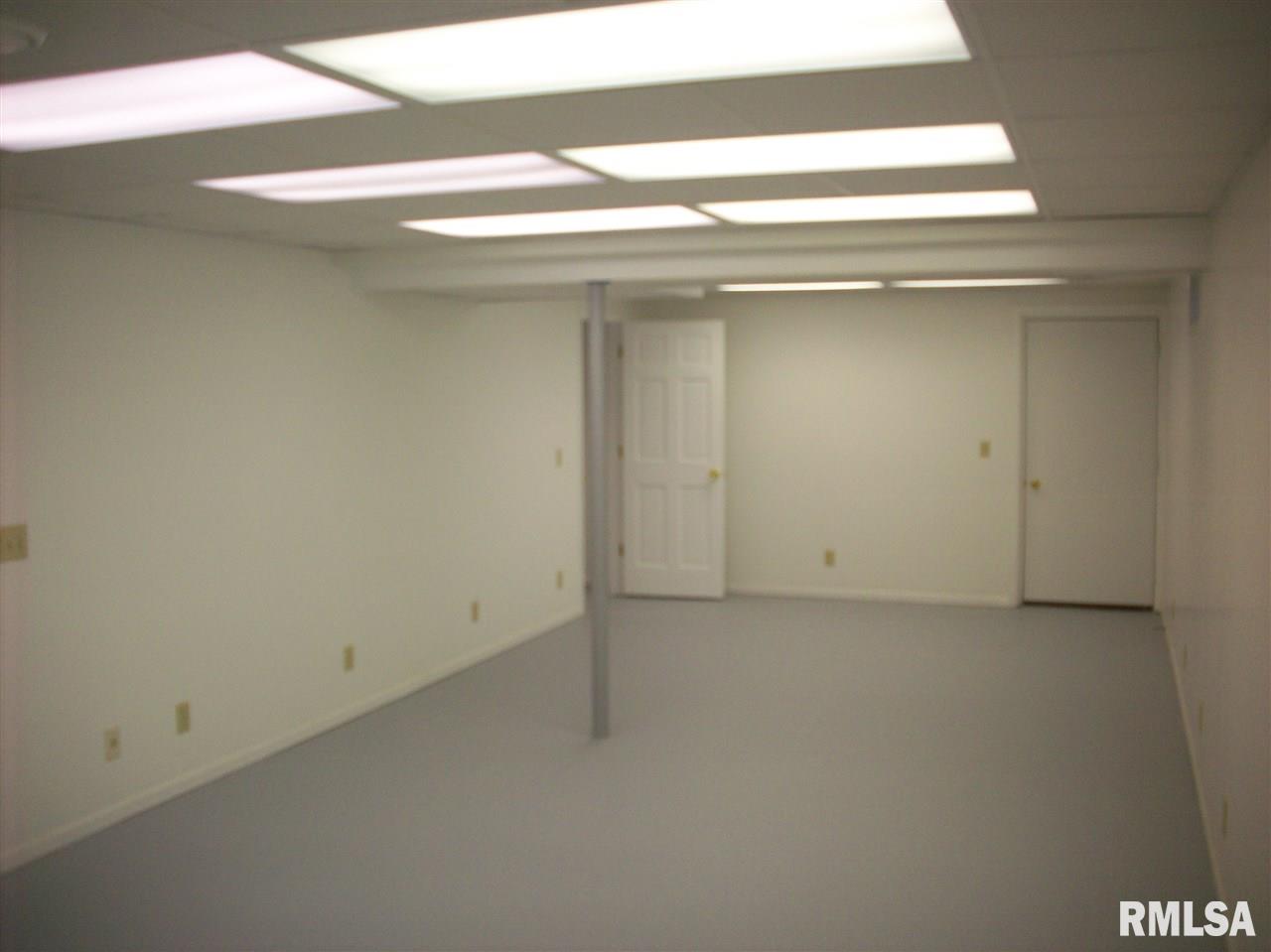 20903 North Blue Ridge Road Chillicothe, IL 61523 - Photo 27 of 36 Gallery Image 27