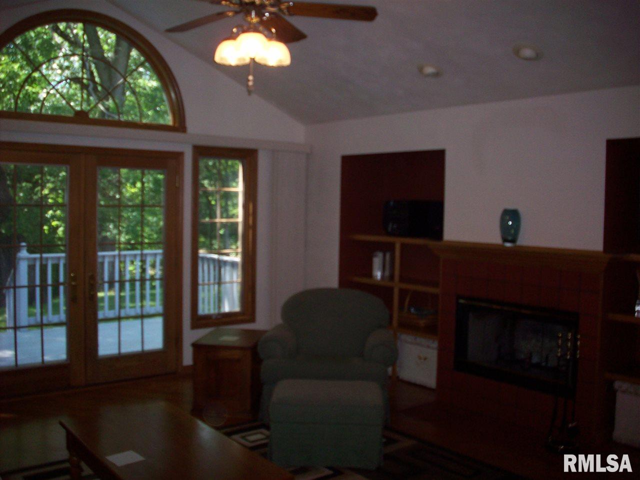 20903 North Blue Ridge Road Chillicothe, IL 61523 - Photo 7 of 36 Gallery Image 7