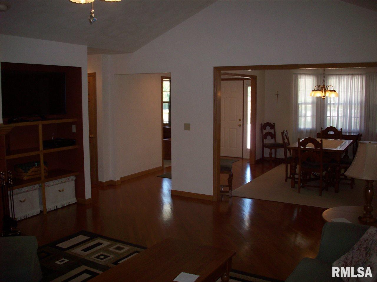 20903 North Blue Ridge Road Chillicothe, IL 61523 - Photo 9 of 36 Gallery Image 9