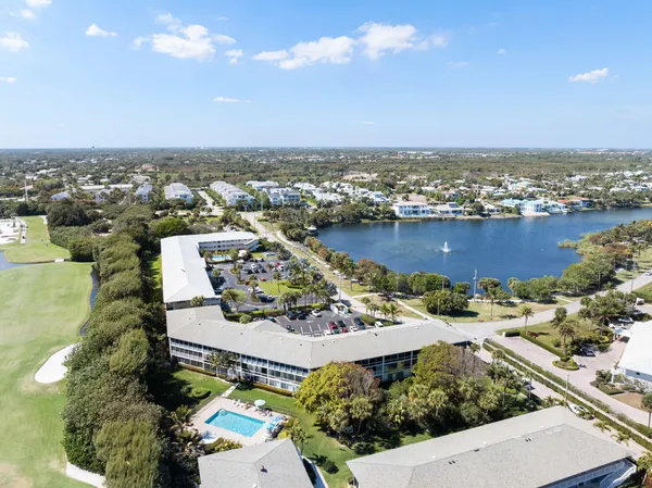 $375,000 | 50 Celestial Way, Unit 208, Juno Beach, FL 33408