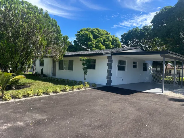 $530,000 | 4040 Northeast 4th Avenue, Deerfield Beach, FL 33064