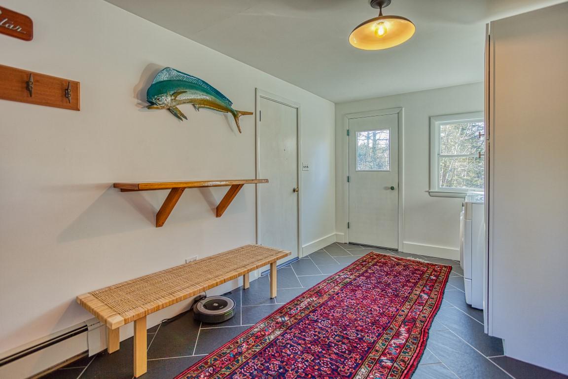 323 Ocean Point Road East Boothbay, ME 04544 - Photo 4 of 36 4