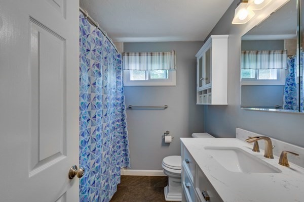 3 West Belcher Road, Unit B Foxboro, MA 02035 - Photo 16 of 23 Gallery Image 16