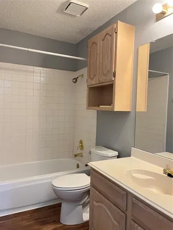 $2,095 | 6608 Buckeye Drive, Rowlett, TX 75089