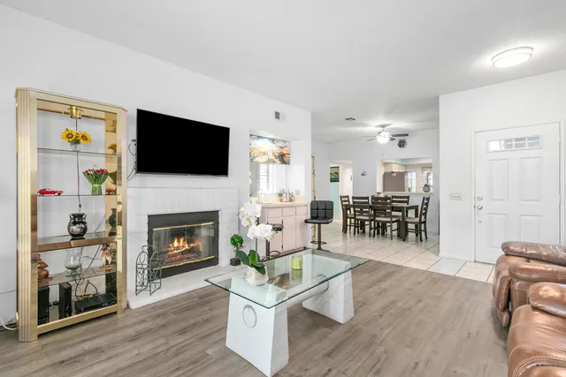 $465,000 | 115 Desert Falls Drive East, Palm Desert, CA 92211