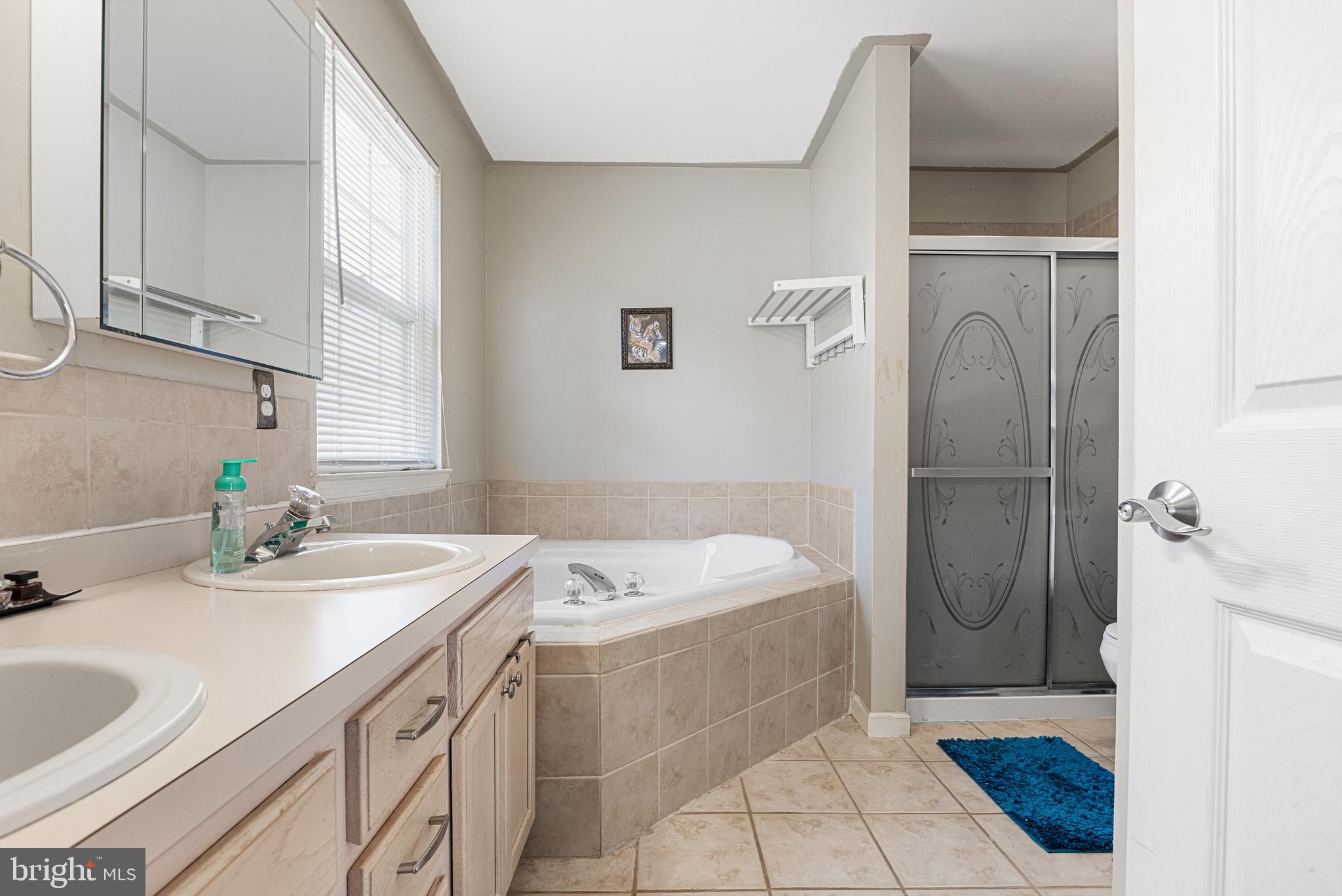 11 Duke Drive Sicklerville, NJ 08081 - Photo 21 of 31