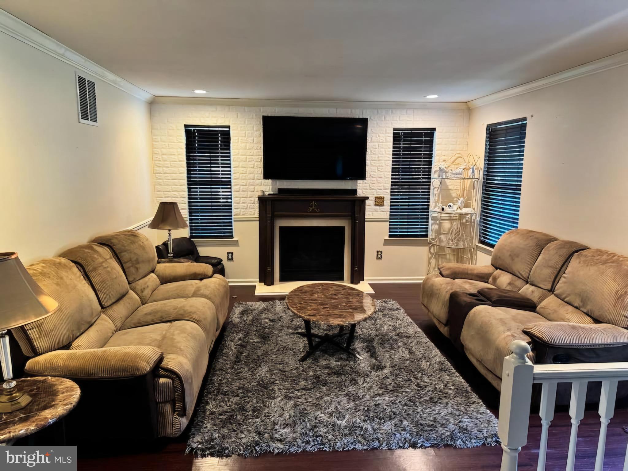 11 Duke Drive Sicklerville, NJ 08081 - Photo 10 of 31