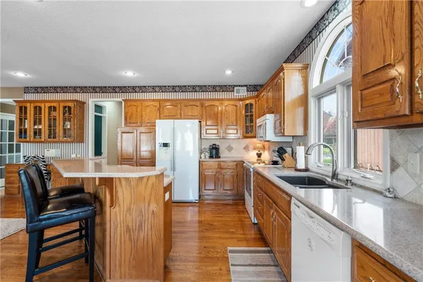 $565,000 | 13029 Bond Street, Overland Park, KS 66213