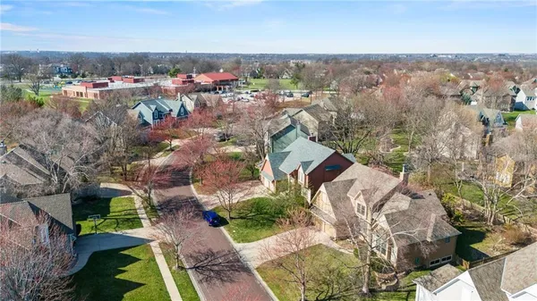 $565,000 | 13029 Bond Street, Overland Park, KS 66213
