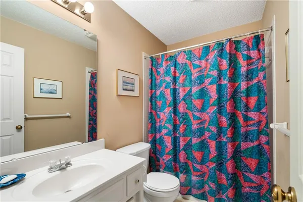 $565,000 | 13029 Bond Street, Overland Park, KS 66213