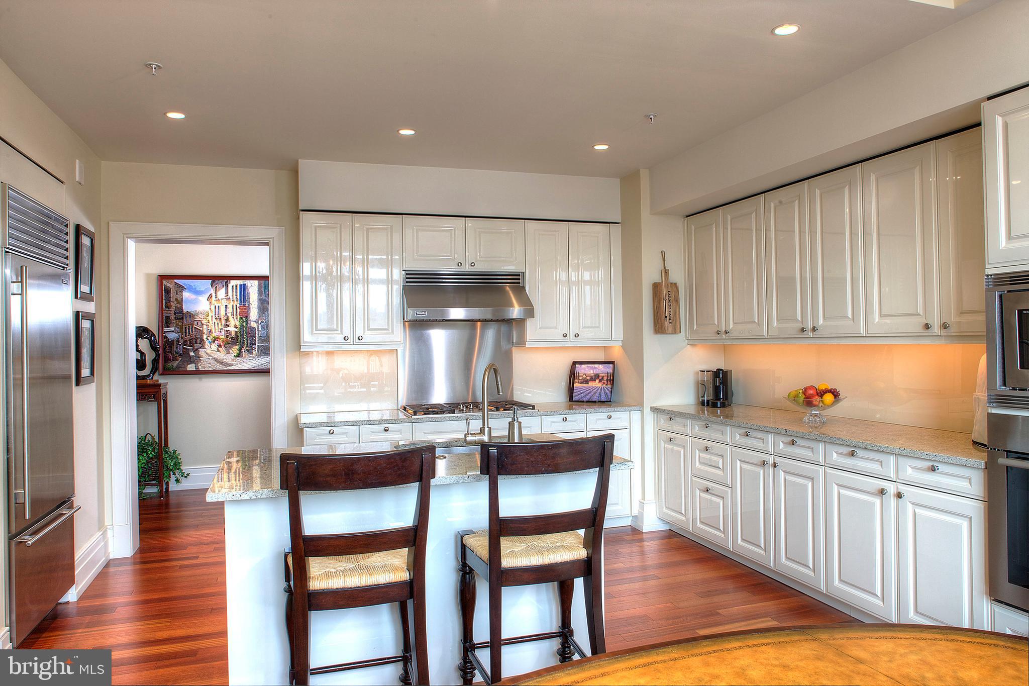 130 South 18th Street, Unit 2403 Philadelphia, PA 19103 - Photo 9 of 24