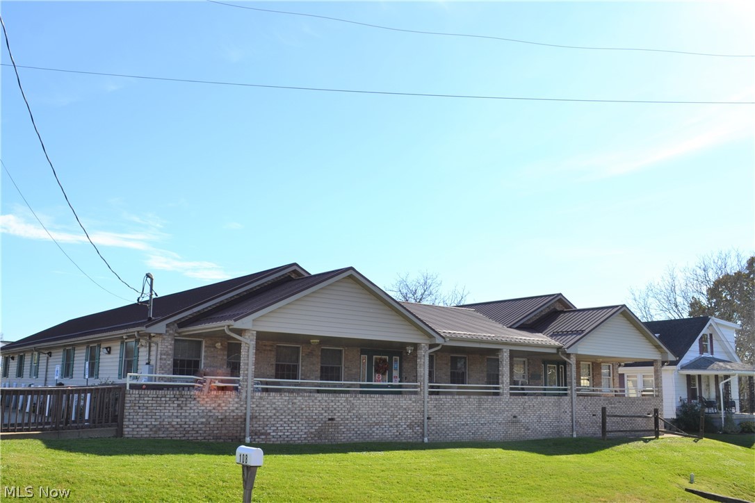 108 Lee Road Follansbee, WV 26037 - Photo 3 of 5