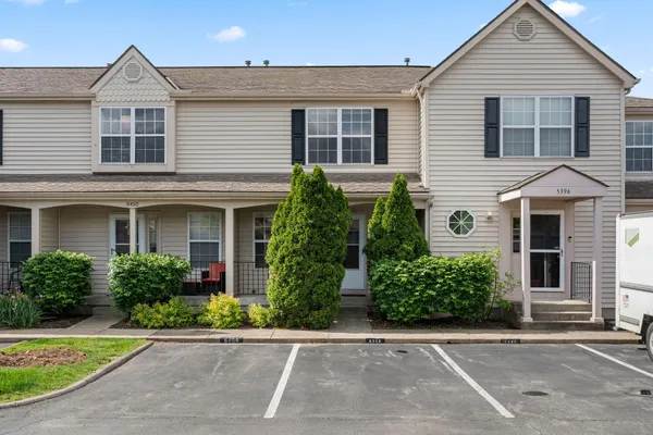 $234,000 | 5398 Coral Berry Drive, Unit 70D, Columbus, OH 43235