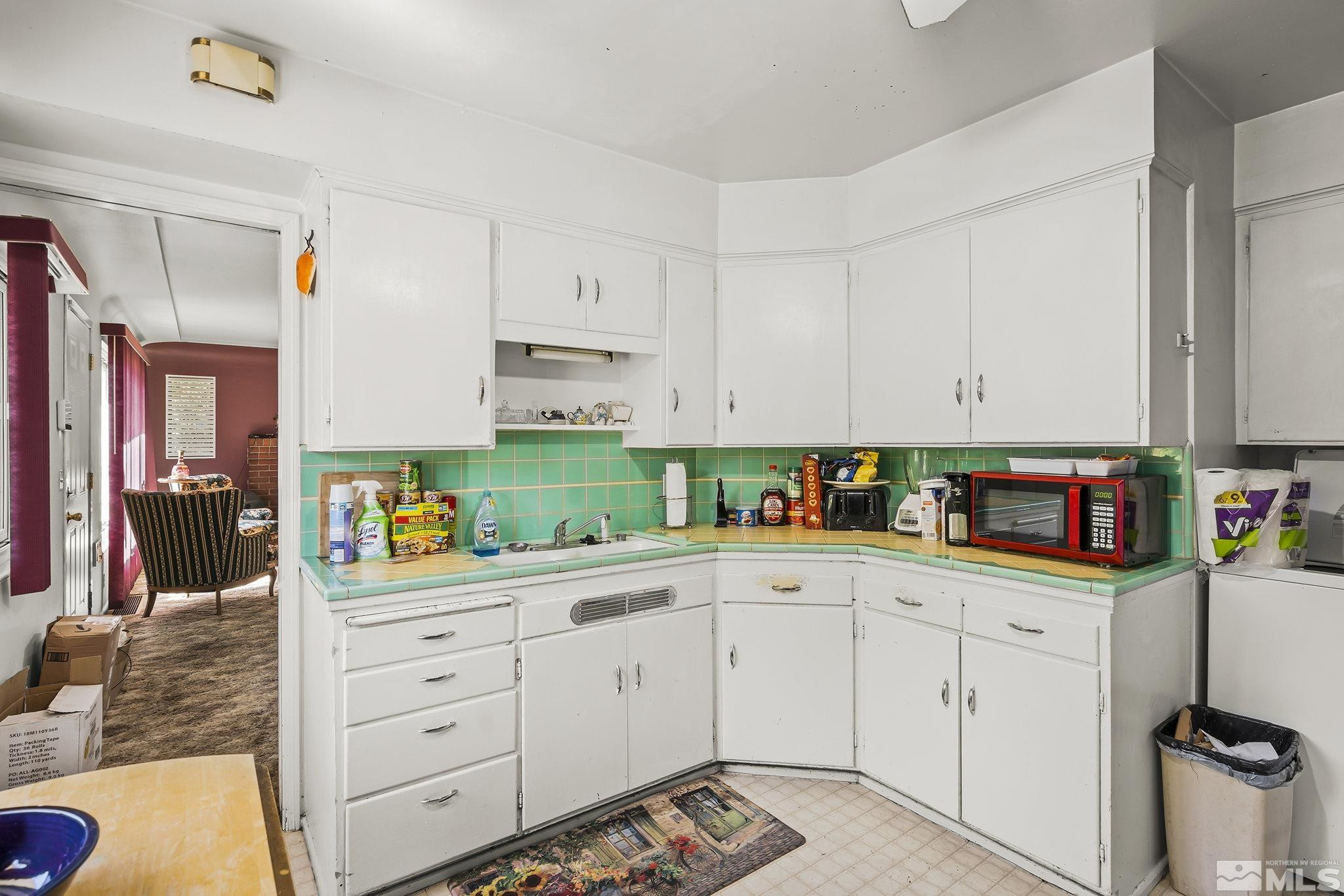 1210 Gordon Avenue Reno, NV 89509 - Photo 9 of 21 Photo 9