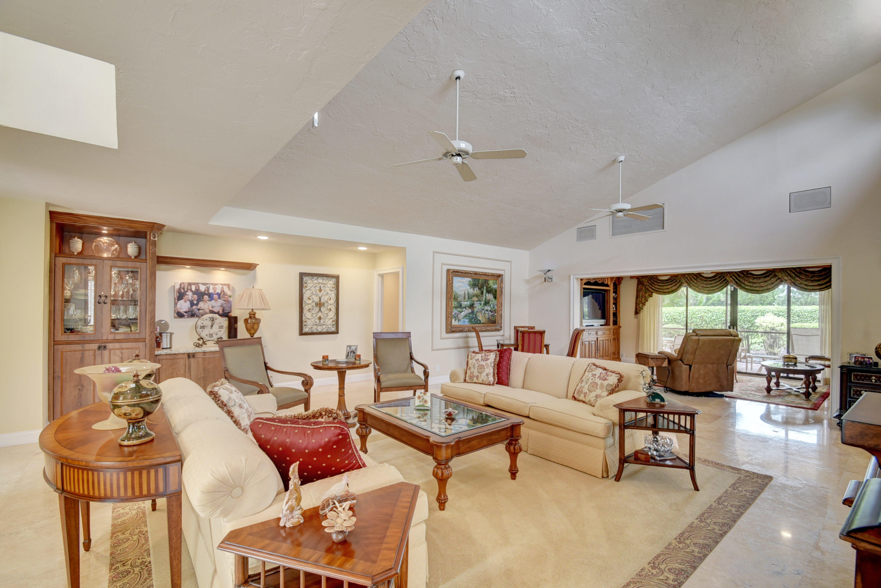 7161 Woodbridge Circle Boca Raton, FL 33434 - Photo 6 of 86 LIVING ROOM