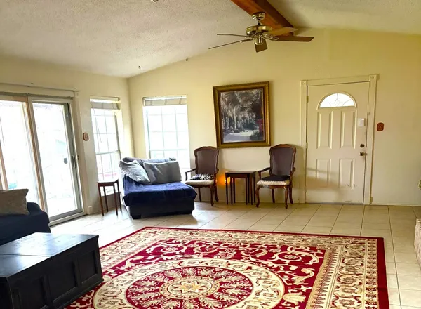 $259,900 | 31 Clearview, Point Blank, TX 77364