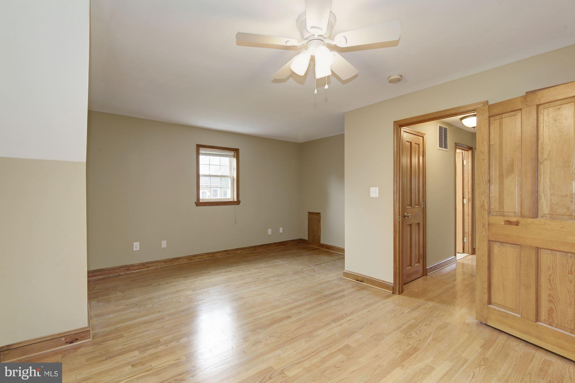 1501 Gridley Lane Silver Spring, MD 20902 - Photo 21 of 30 Bedroom
