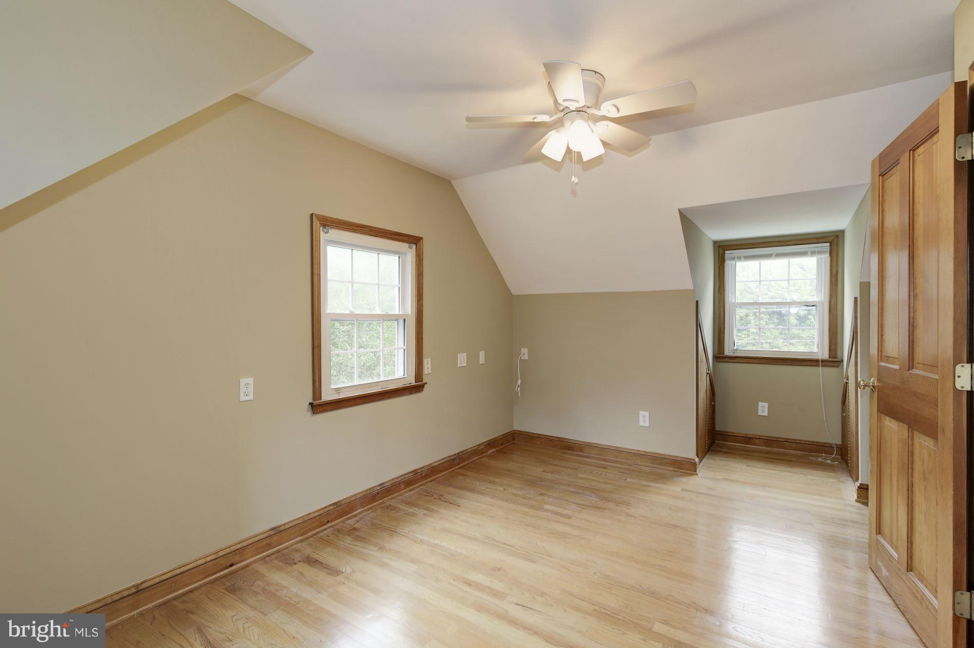 1501 Gridley Lane Silver Spring, MD 20902 - Photo 25 of 30 Bedroom