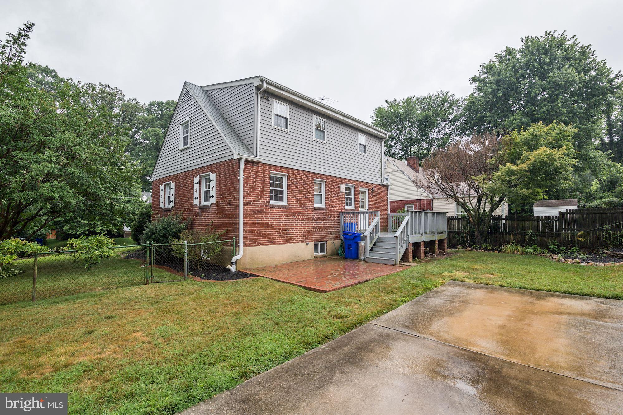 1501 Gridley Lane Silver Spring, MD 20902 - Photo 29 of 30 Exterior (Rear)