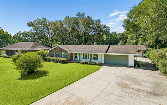 1548 William Peters Road Bogalusa, LA 70427 - Photo 2 of 22