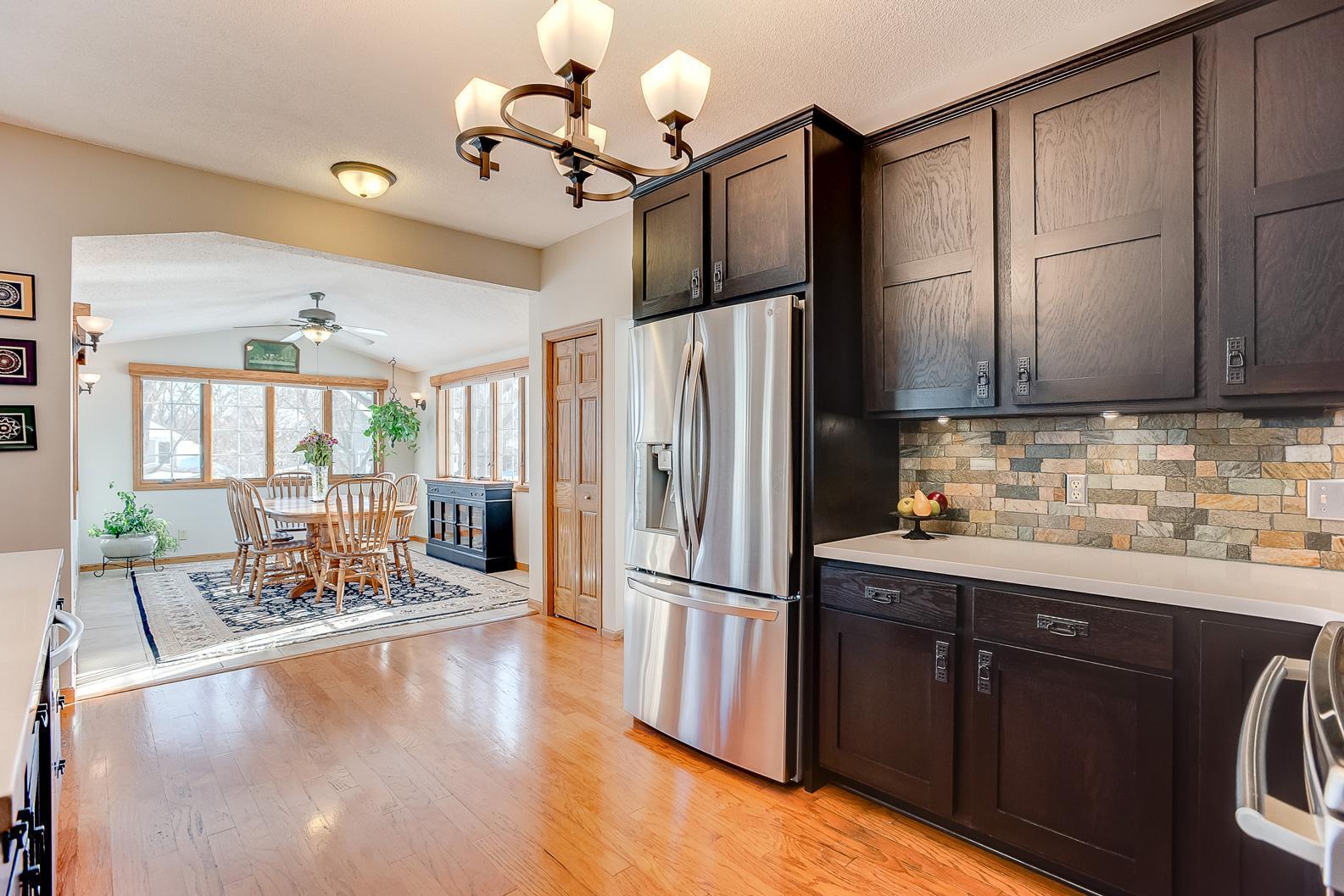 2498 Stockbridge Road Mendota Heights, MN 55120 - Photo 14 of 60 Gallery Image 14