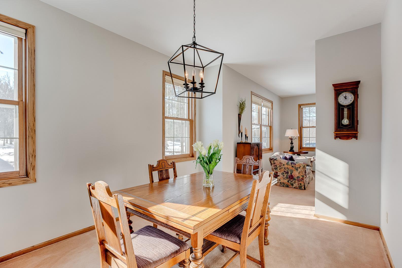 2498 Stockbridge Road Mendota Heights, MN 55120 - Photo 19 of 60 Gallery Image 19