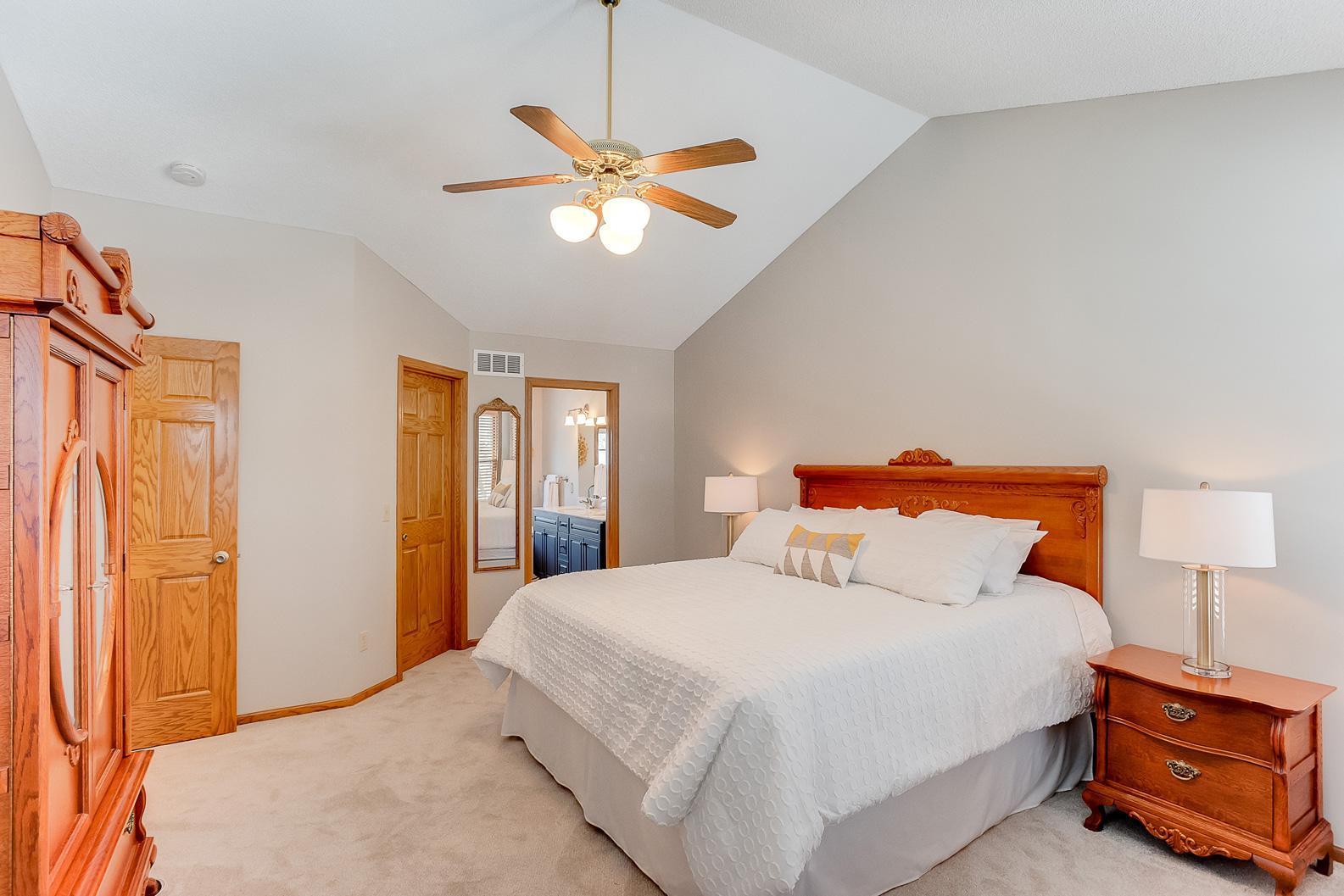 2498 Stockbridge Road Mendota Heights, MN 55120 - Photo 26 of 60 Gallery Image 26