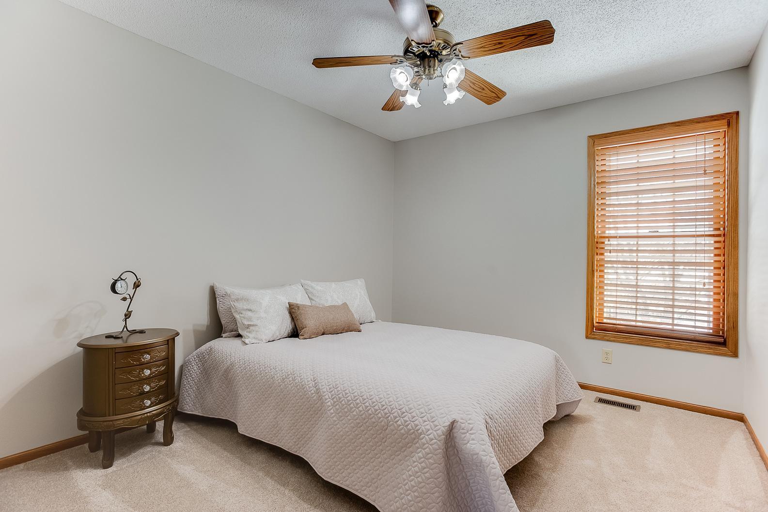 2498 Stockbridge Road Mendota Heights, MN 55120 - Photo 28 of 60 Gallery Image 28