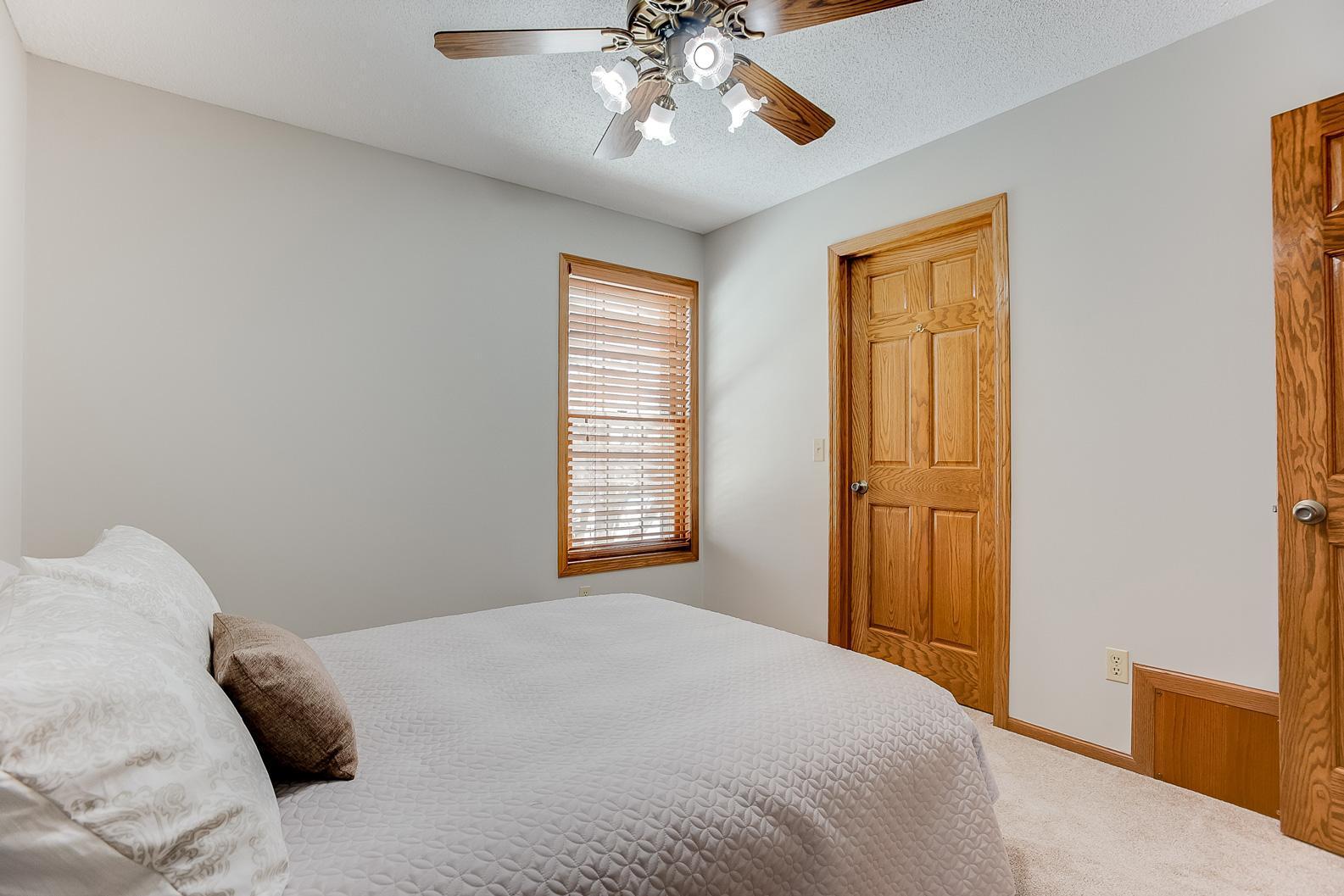 2498 Stockbridge Road Mendota Heights, MN 55120 - Photo 29 of 60 Gallery Image 29