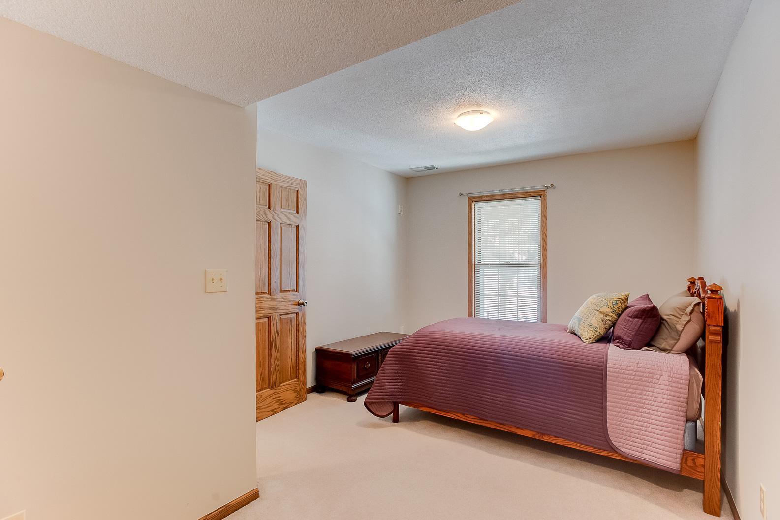 2498 Stockbridge Road Mendota Heights, MN 55120 - Photo 41 of 60 Gallery Image 41