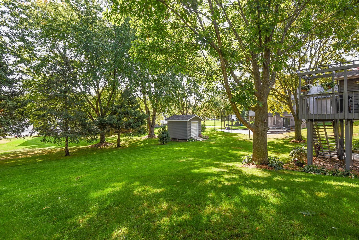 2498 Stockbridge Road Mendota Heights, MN 55120 - Photo 54 of 60 Gallery Image 54