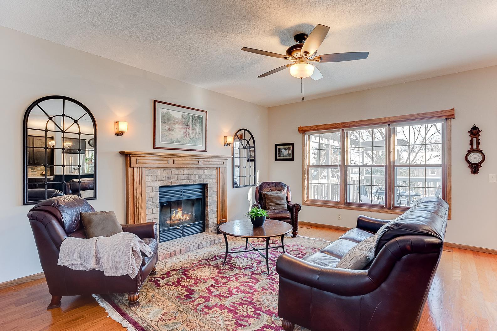 2498 Stockbridge Road Mendota Heights, MN 55120 - Photo 7 of 60 Gallery Image 7
