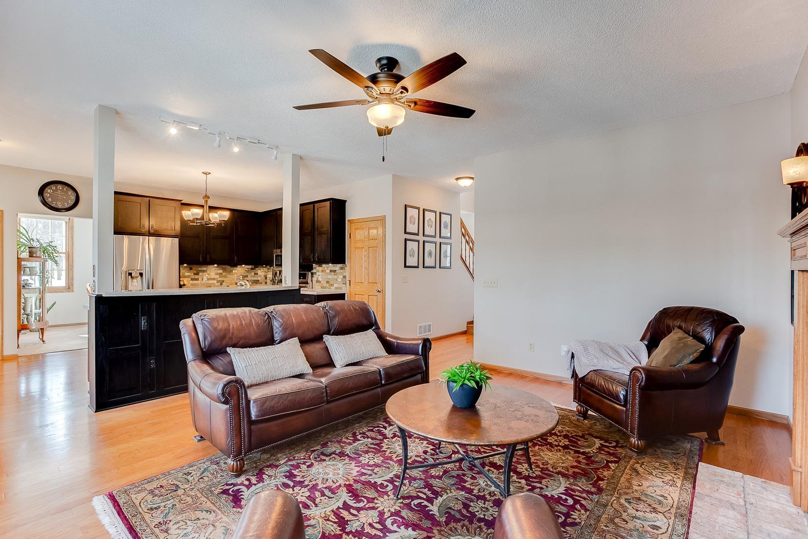 2498 Stockbridge Road Mendota Heights, MN 55120 - Photo 9 of 60 Gallery Image 9